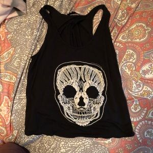 black skull tank top